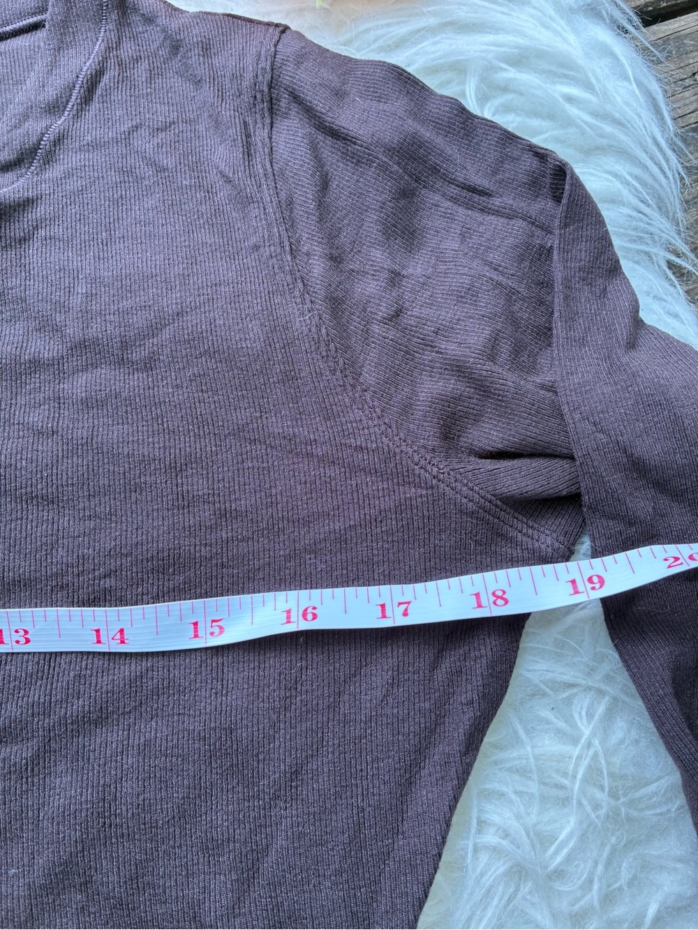 🌺LULULEMON button down ribbed long sleeve top 🌺 - Picture 9 of 12